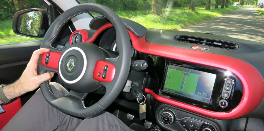 6855x425