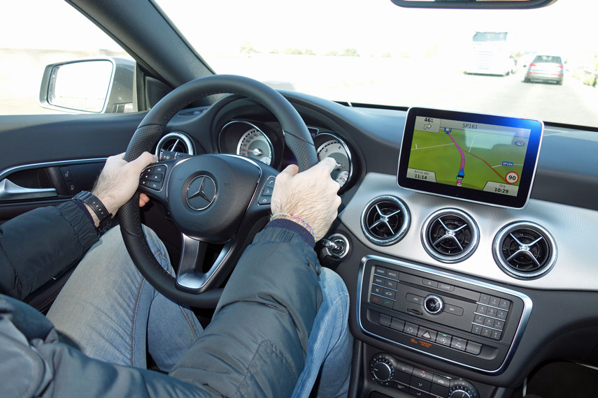 Plancia Mercedes-Benz CLA Shooting Brake