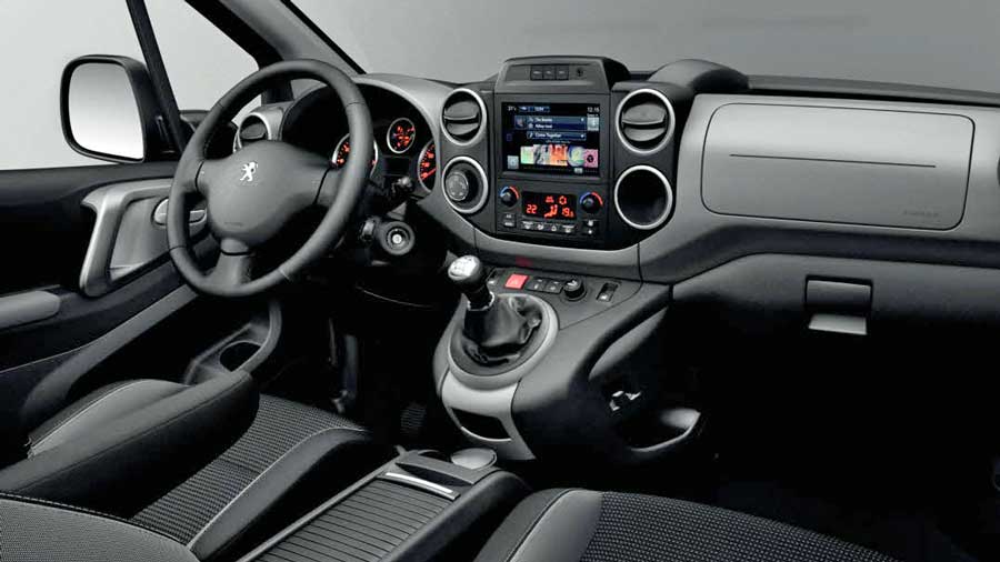 peugeot_par_2015_325_fr
