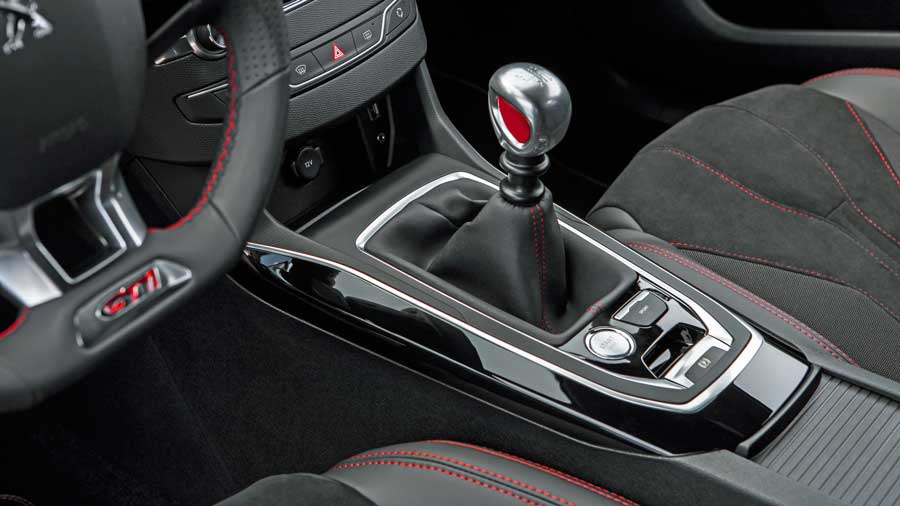 PEUGEOT_308GTi_1506JS087