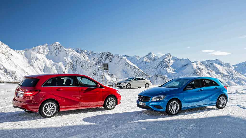 Mercedes-Benz_4MATIC_(9)