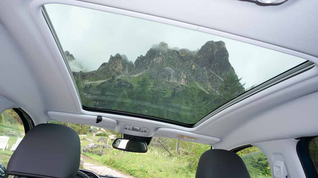 Peugeot_2008_2