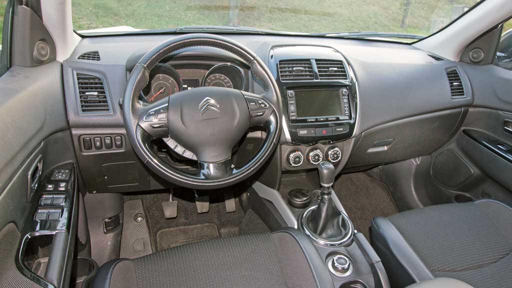 Citroen_C4_Aircross_1