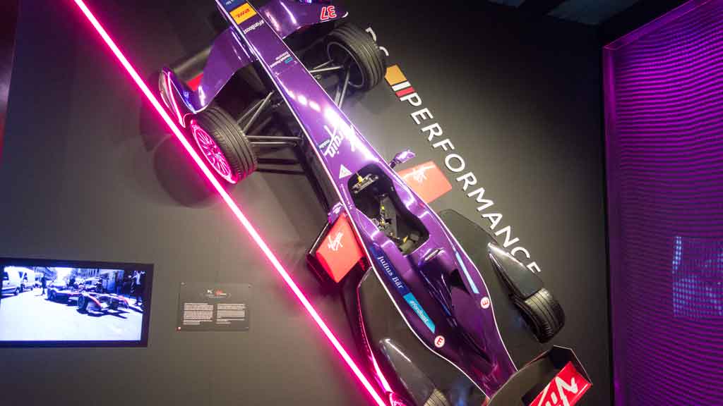 DS V02