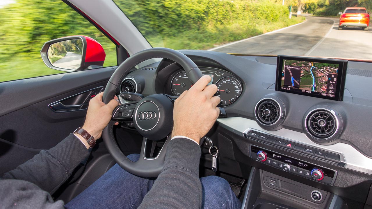 audi-q2-4