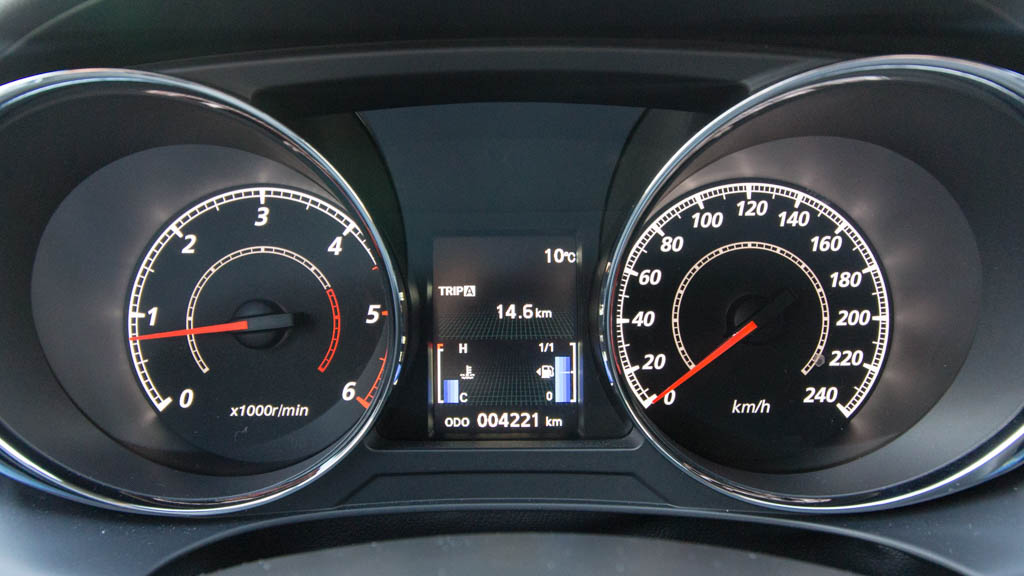mitsubishi-asx-1