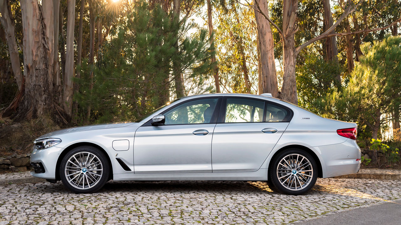 BMW 530