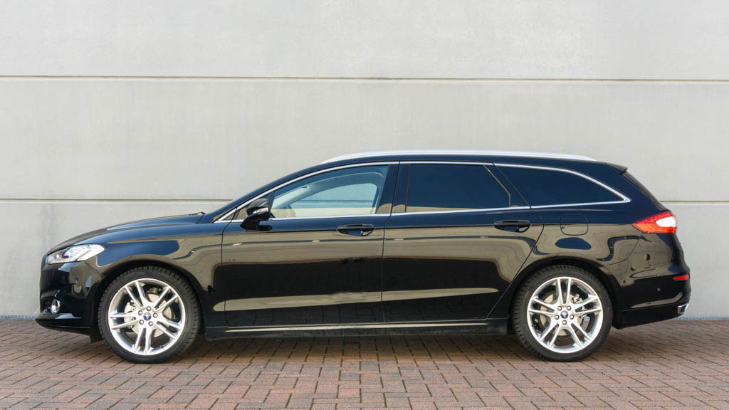 ford-mondeo-wagon-11
