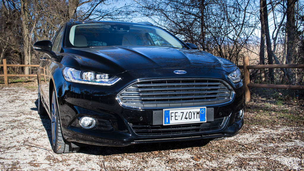ford-mondeo-wagon-16