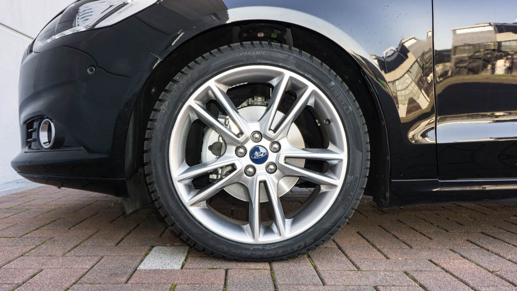ford-mondeo-wagon-9
