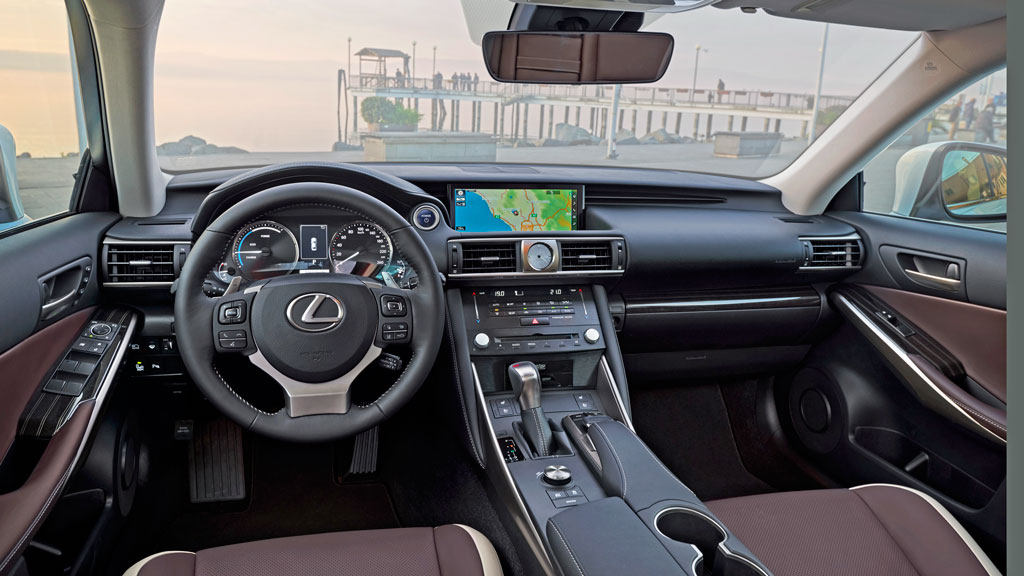 Lexus IS 2017 2