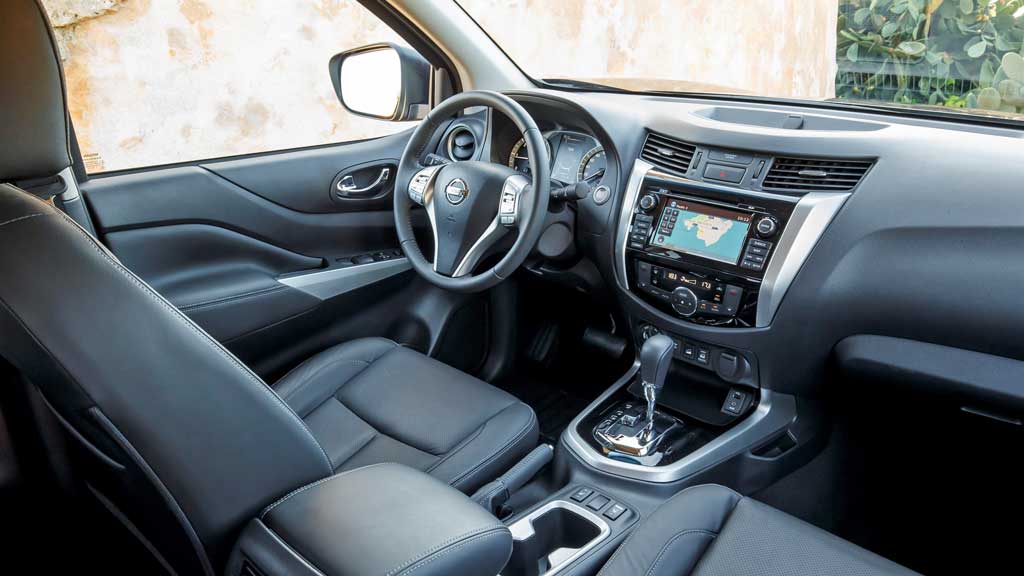 Nissan_Navara_Double_Cab