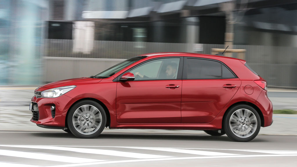 Kia-Rio_05