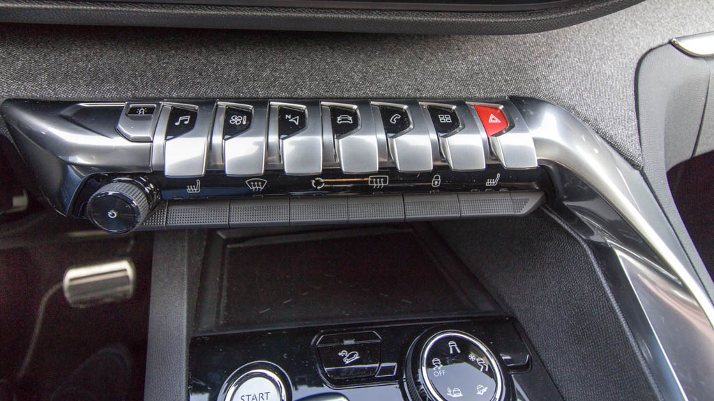 Peugeot 3008 8