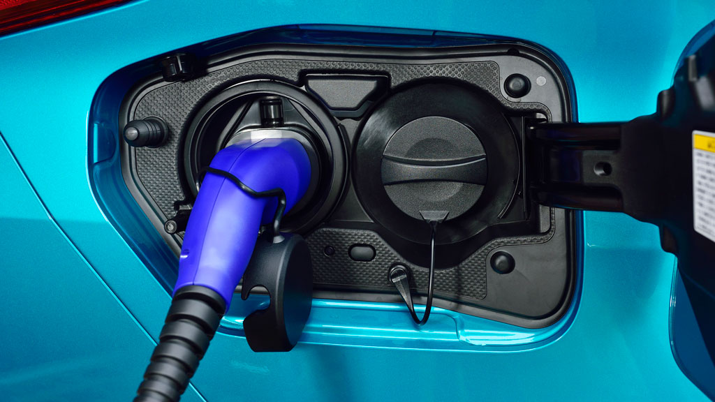 Toyota Prius Plug-in 4