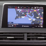 display-peugeot-5008