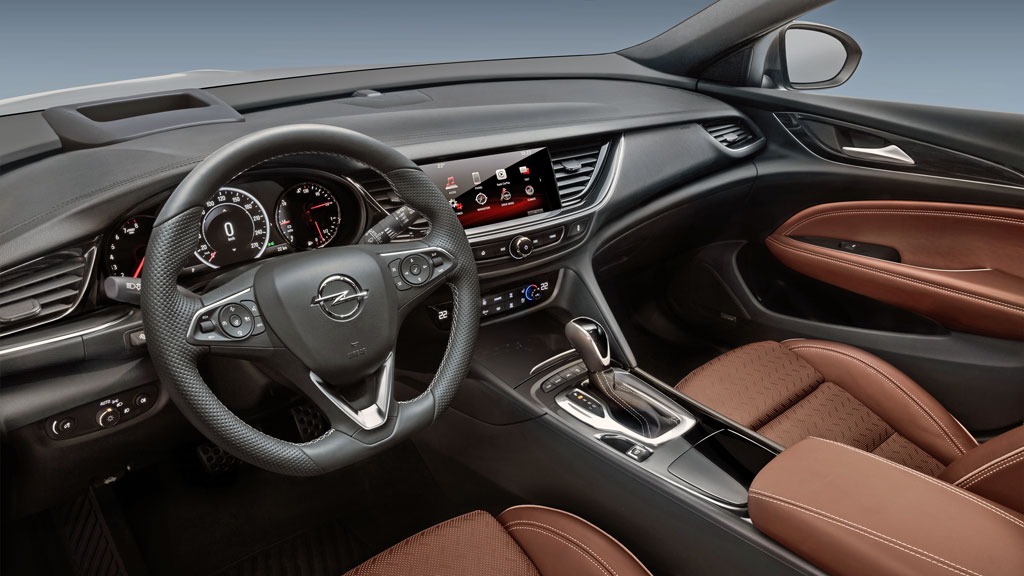 opel insignia sports tourer 1