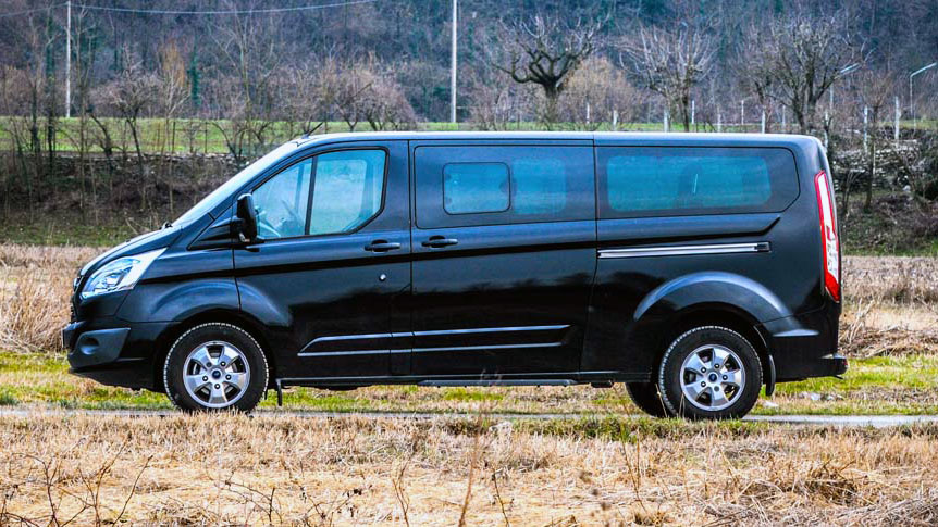 Ford_Tourneo-34