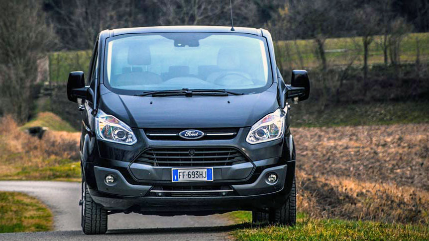 Ford_Tourneo-9