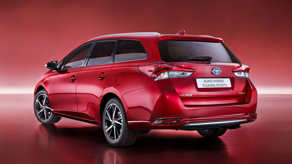 toyota-auris-wagon-2017