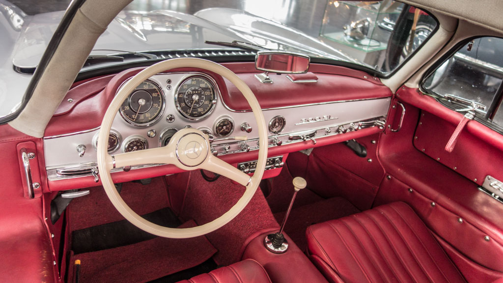 mercedes-benz classic center 5