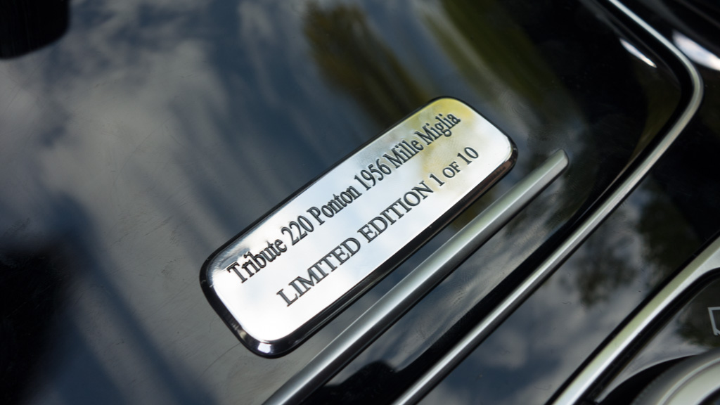 tribute ponton 5