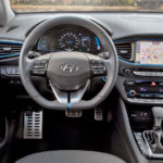 IONIQ-Plug-in-Hybrid-(3)