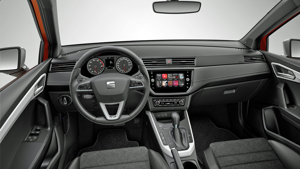 SEAT-Arona-012