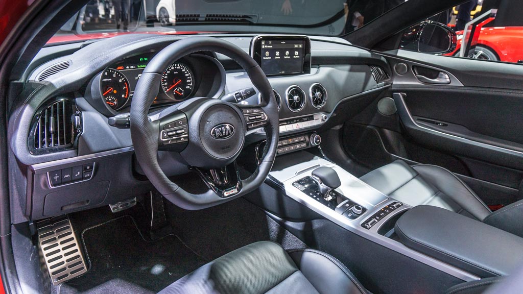 kia stinger 3