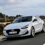 Hyundai_i30_Fastback_1-2