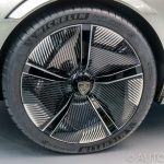 COPYRIGHT AUTOINTHECITY-00695