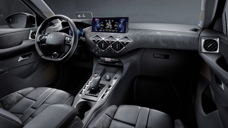ds 3 crossback e-tense plancia