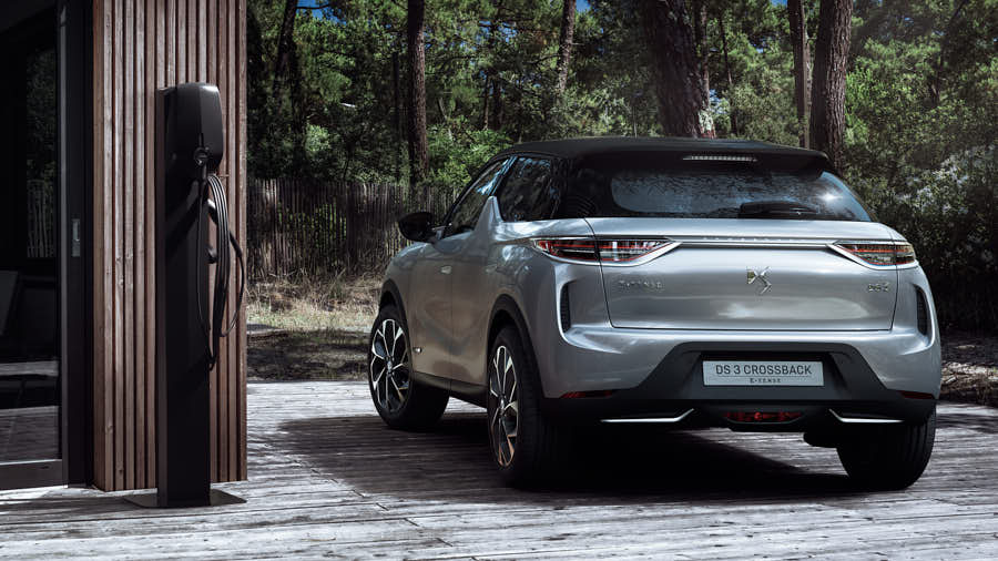 ds 3 crossback e-tenso posteriore