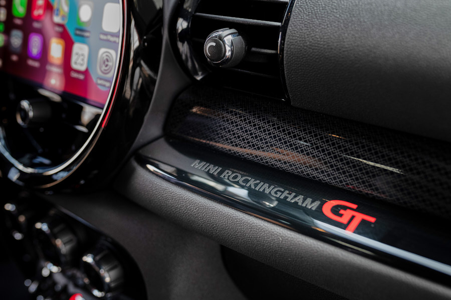 mini Rockingham gt edition plancia