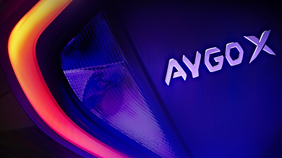 toyota Aygo x