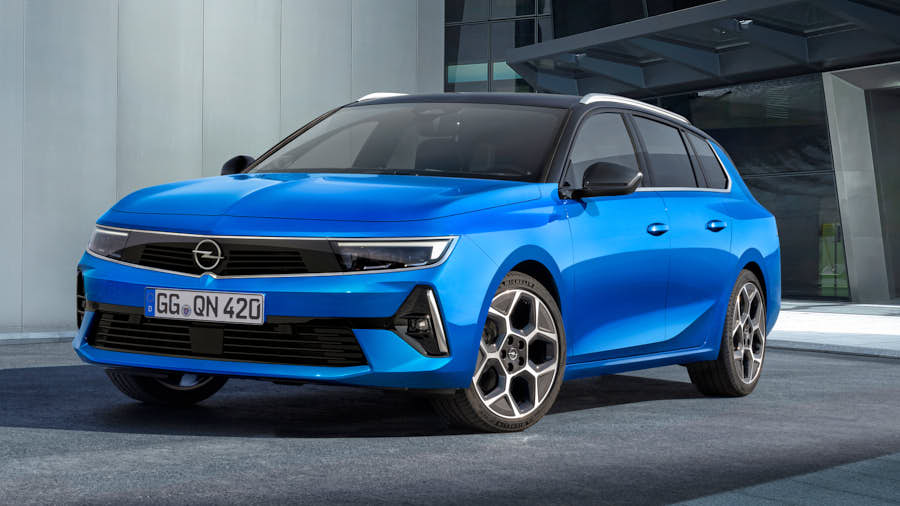 opel astra sports tourer fronte