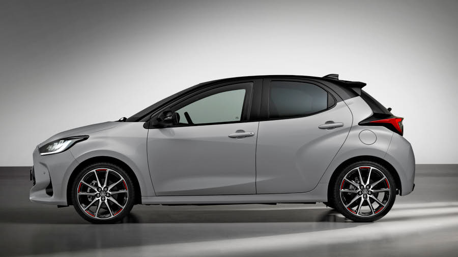 toyota yaris gr sport lato