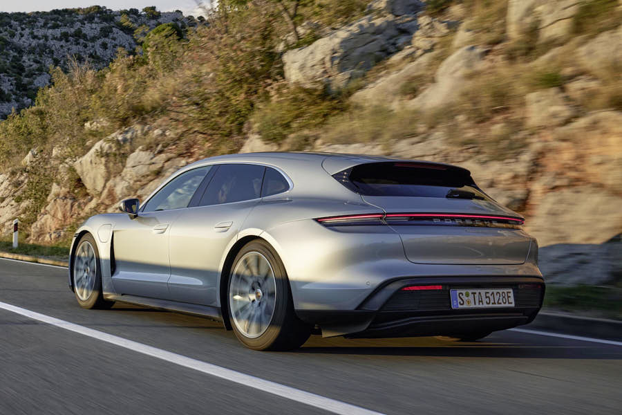 porsche taycan sport turismo
