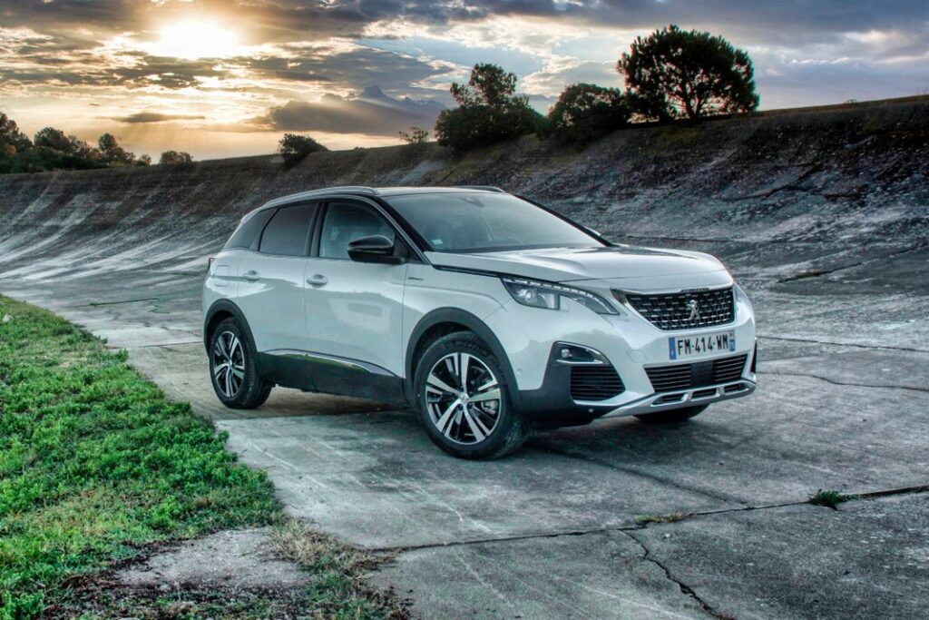peugeot 3008 hybrid