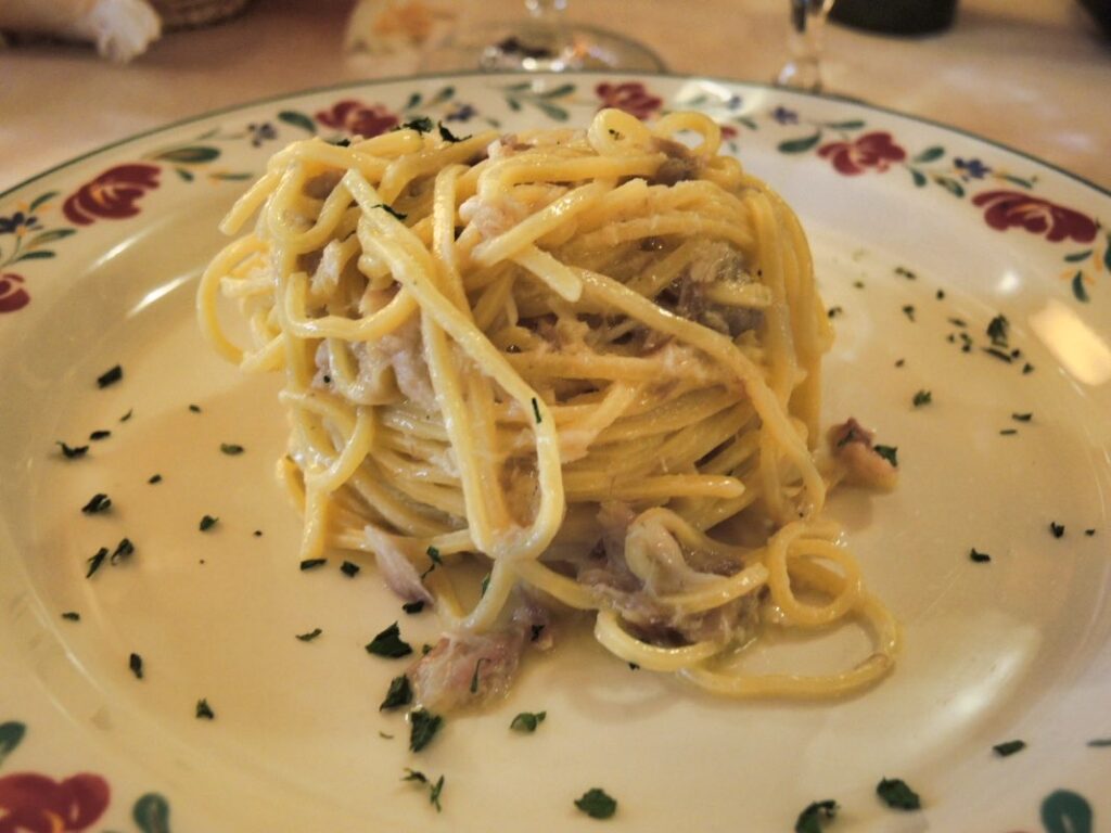 chitarrini con tinca affumicata