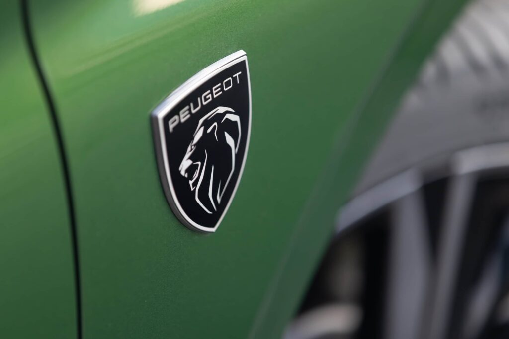 logo peugeot