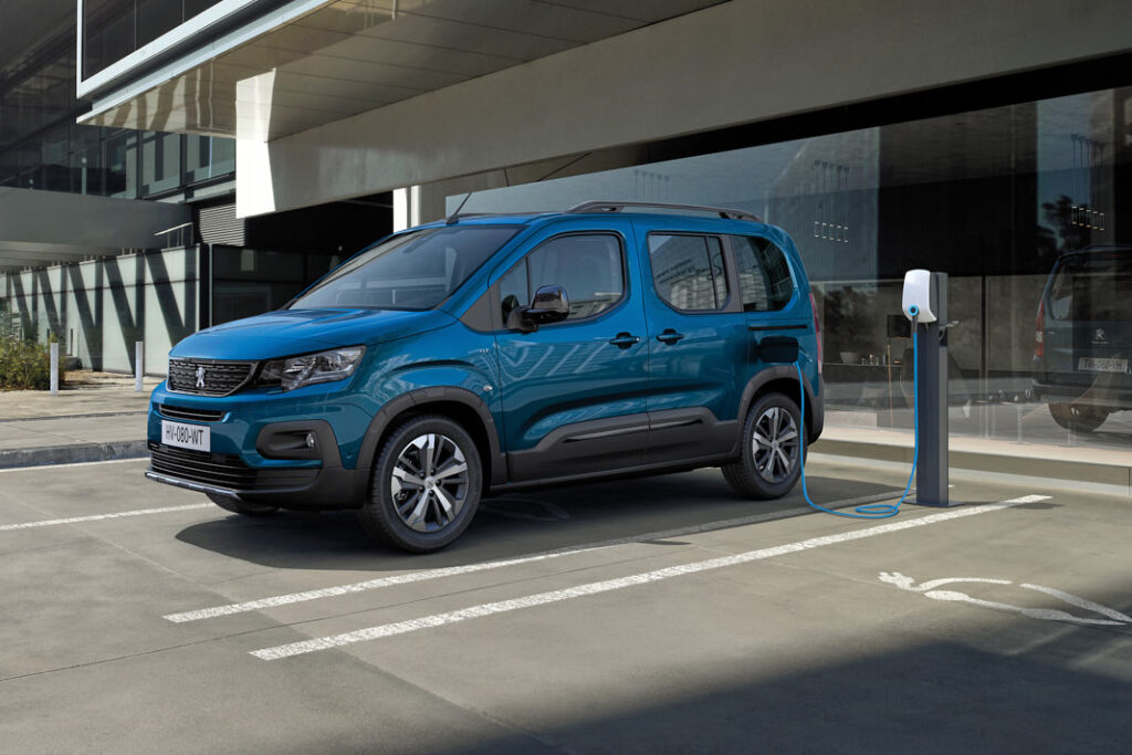 peugeot e-rifter fronte