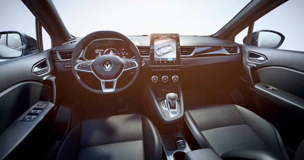 renault captur rive gauche cockpit