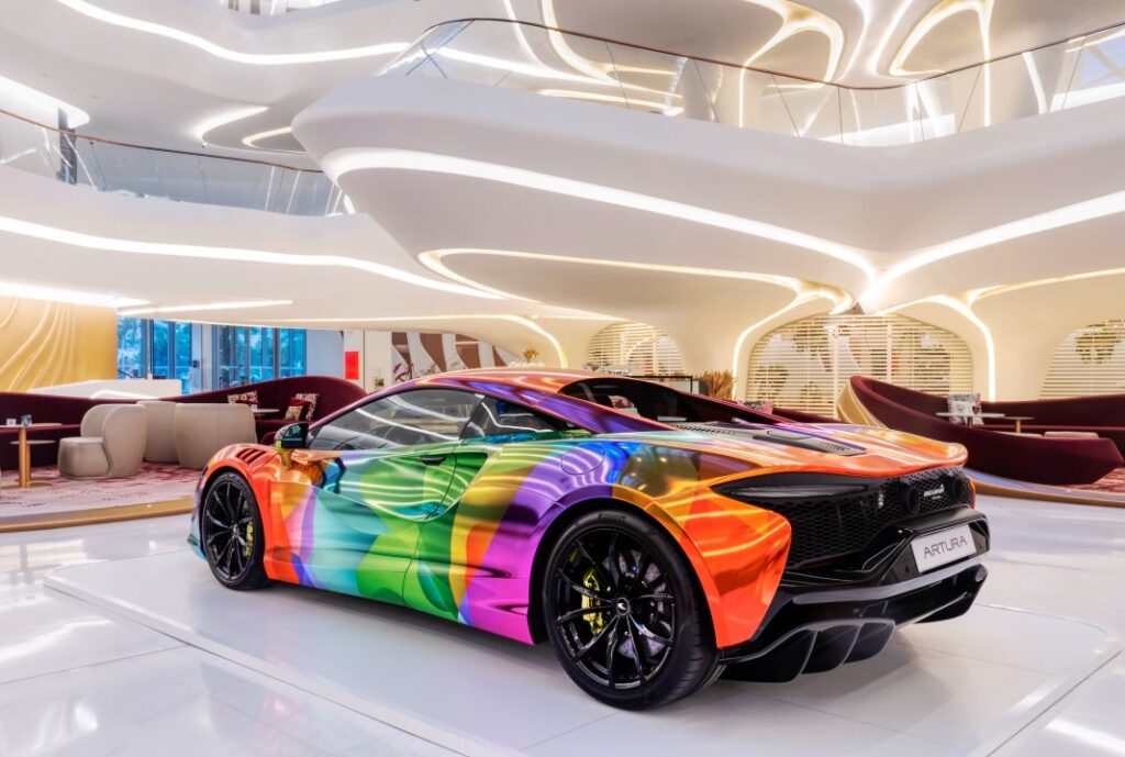 mclaren artura art car