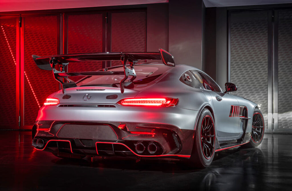 mercedes-amg gt track series