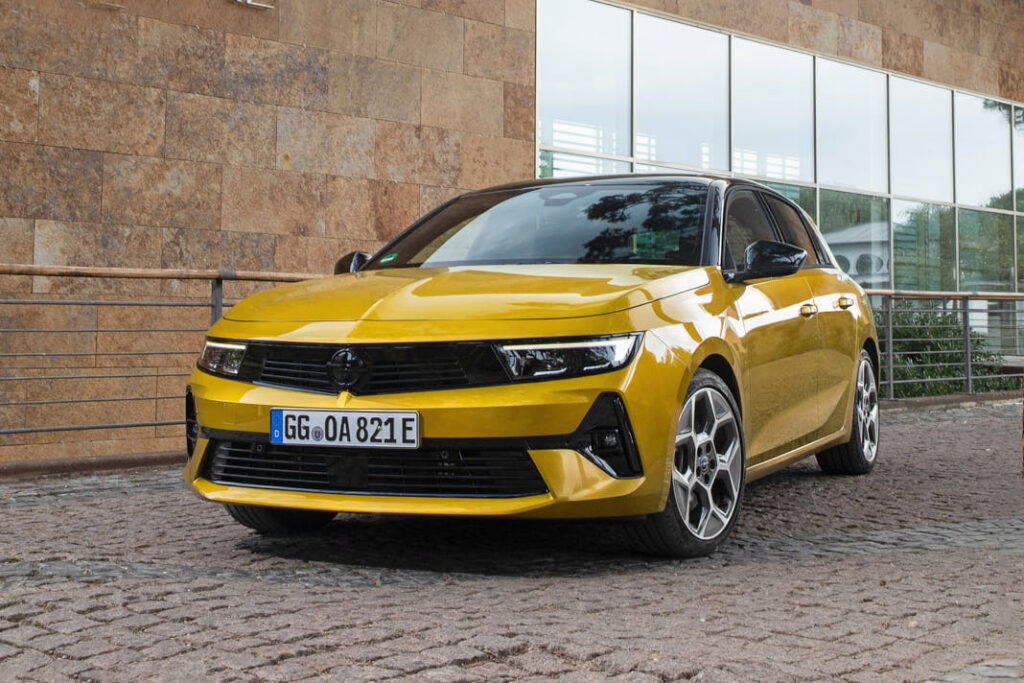 opel astra