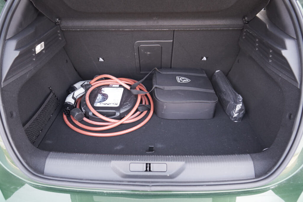 peugeot 308 bagagliaio