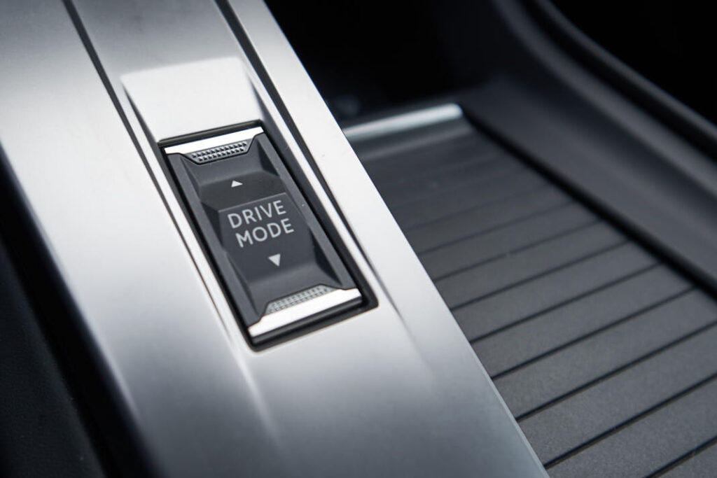 peugeot 308 drive mode