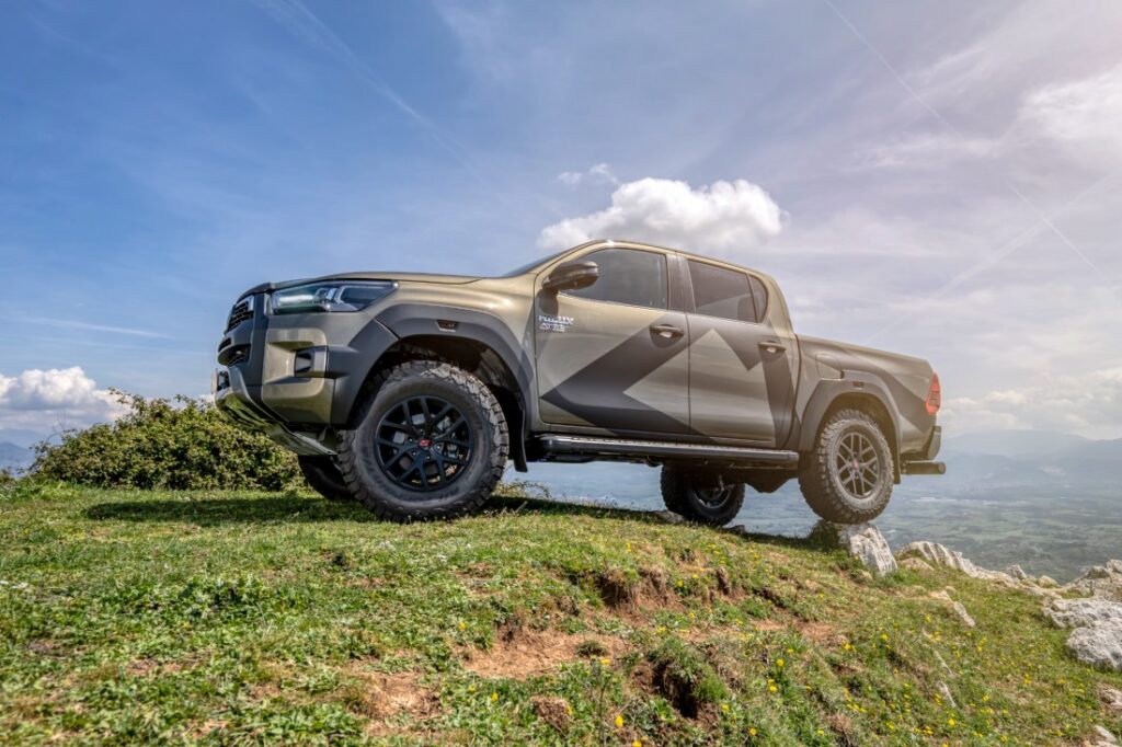 Toyota Hilux AT33 Arctic Trucks