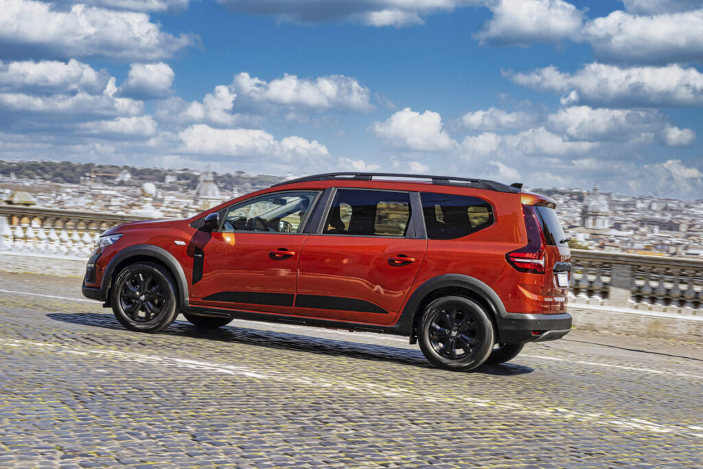 dacia jogger